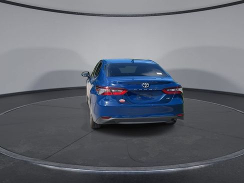 Used 2023 Toyota Camry LE FWD image 7