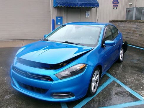 Used 2016 Dodge Dart SXT FWD image 3
