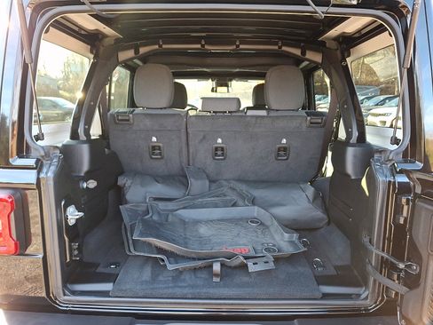 Used 2024 Jeep Wrangler Sahara w/ Safety Group image 30