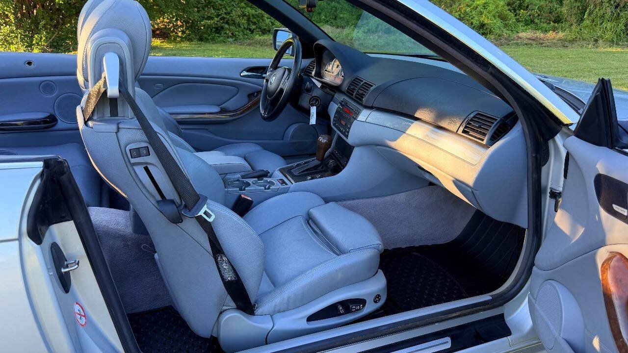 Used 2002 BMW 330Ci Convertible RWD image 13