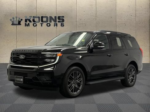 Used 2026 Ford Expedition Platinum w/ Stealth Appearance Package AWD/4WD image 1