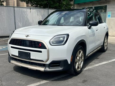 Used 2025 MINI Cooper Countryman S AWD/4WD image 3