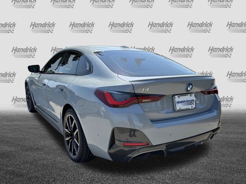 Used 2022 BMW i4 eDrive40 w/ M Sport Package image 8