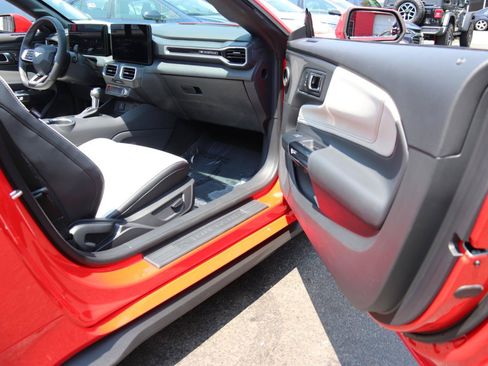Used 2026 Ford Mustang Premium RWD image 15
