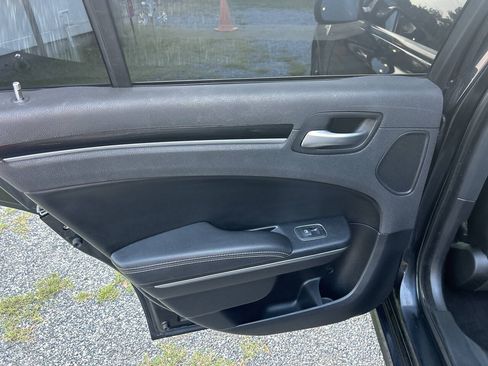 Used 2017 Chrysler 300 S w/ 300S Premium Group AWD/4WD image 19