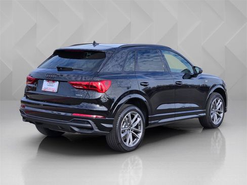 New 2025 Audi Q3 2.0T Premium image 6