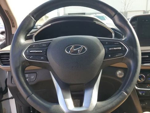Used 2020 Hyundai Santa Fe Limited image 24