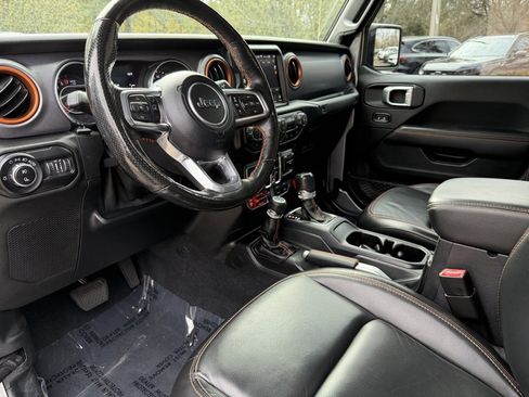 Used 2020 Jeep Gladiator Mojave image 19