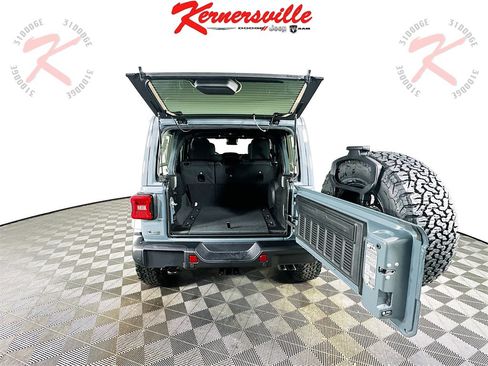 New 2026 Jeep Wrangler Unlimited Rubicon 392 image 16