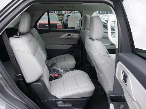 New 2026 Ford Explorer Active w/ Active Comfort Package image 27