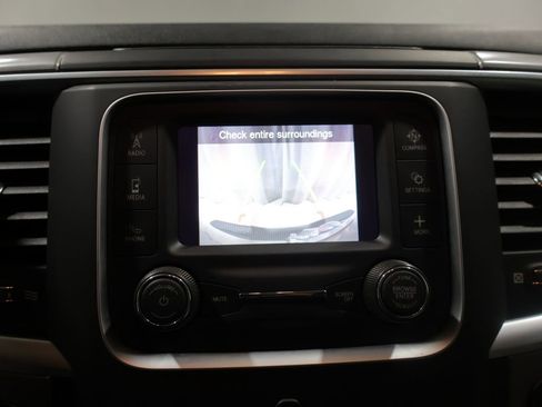 Used 2023 RAM 1500 Classic SLT image 27