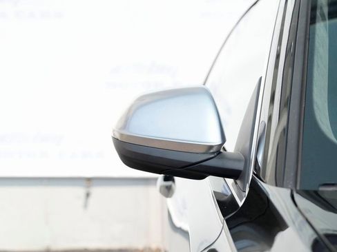 Used 2022 Audi SQ8 Prestige w/ Prestige Package image 9