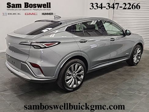 New 2026 Buick Envista Avenir image 8