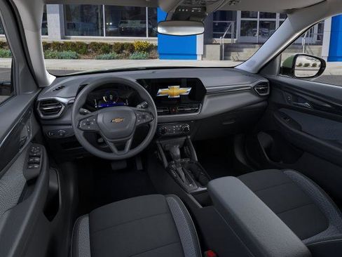 New 2026 Chevrolet TrailBlazer LT FWD image 15