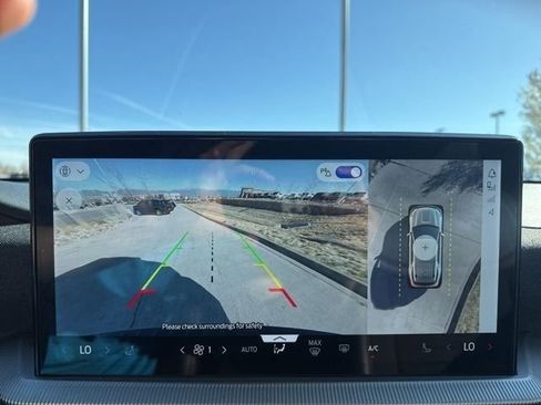 Used 2025 Ford Explorer ST-Line w/ ST-Line Street Pack image 20