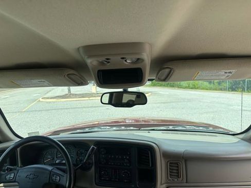 Used 2006 Chevrolet Silverado 1500 LT w/ Light Duty Power Package image 19