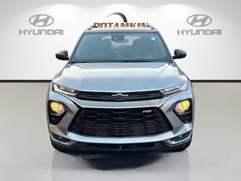 Used 2023 Chevrolet TrailBlazer RS w/ Convenience Package image 2