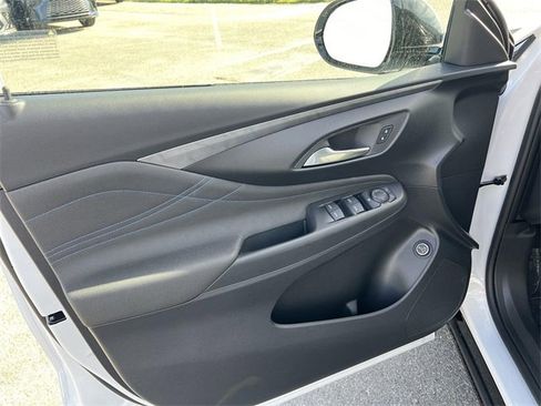 New 2026 Buick Envista Sport Touring w/ Convenience I Package image 10