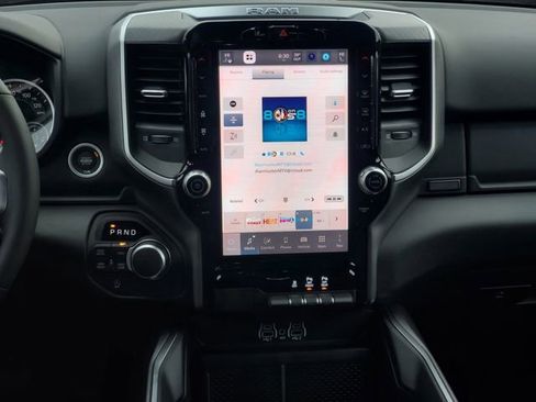 New 2026 RAM 1500 4x4 Crew Cab image 28