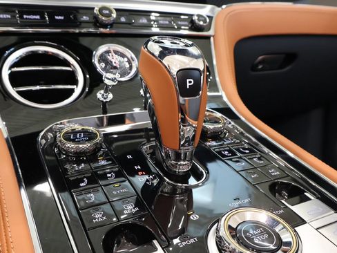 New 2026 Bentley Continental GTC AWD/4WD image 27
