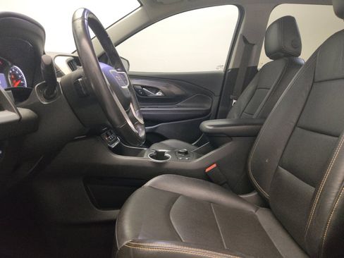 Used 2019 GMC Terrain SLT w/ Preferred Package FWD image 17