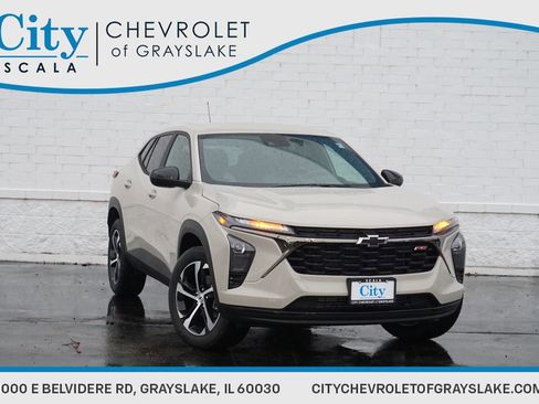 New 2026 Chevrolet Trax RS image 1