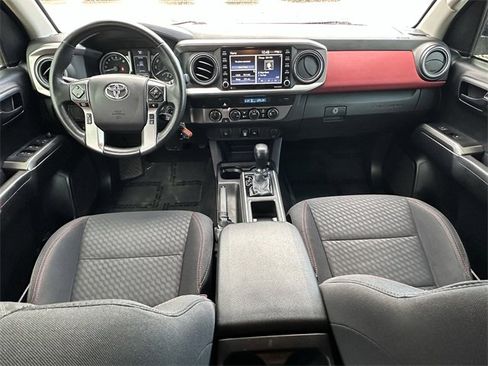 Used 2022 Toyota Tacoma SR5 image 10