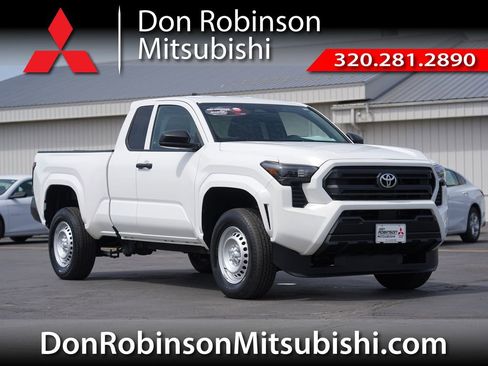 Used 2024 Toyota Tacoma SR RWD image 1