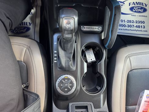 Used 2023 Ford Bronco Wildtrak image 22