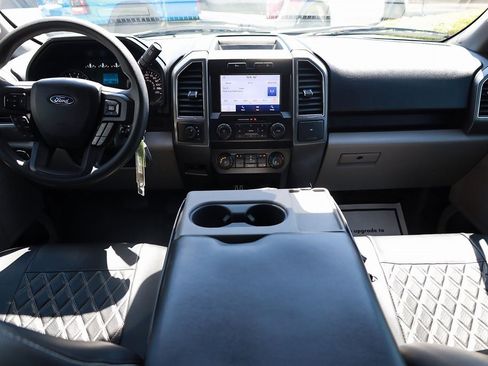 Used 2020 Ford F150 XLT image 19