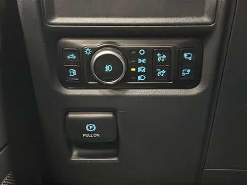 Used 2025 Ford F150 XLT w/ Equipment Group 302A MID AWD/4WD image 29