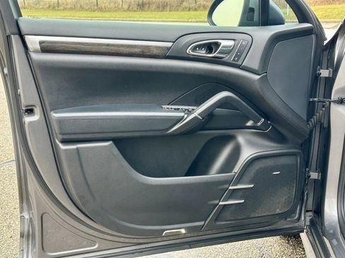 Used 2013 Porsche Cayenne Diesel image 22