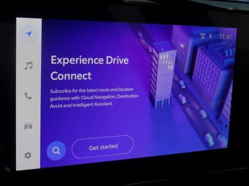 Used 2025 Toyota Corolla LE image 18