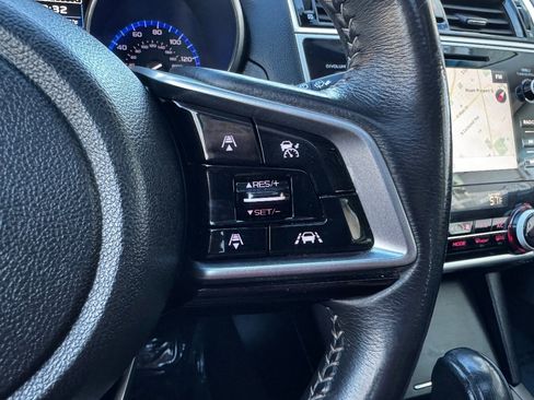 Used 2018 Subaru Outback 2.5i Limited image 24
