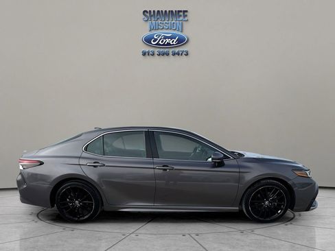 Used 2023 Toyota Camry XSE image 4