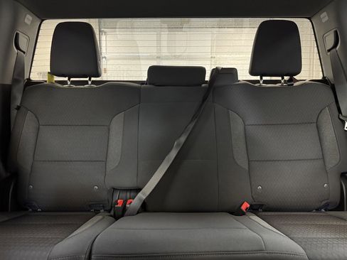 Used 2024 Chevrolet Silverado 1500 LT image 15