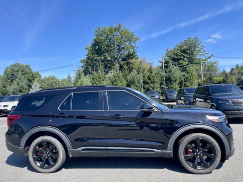 Used 2023 Ford Explorer ST w/ Equipment Group 401A AWD/4WD image 4