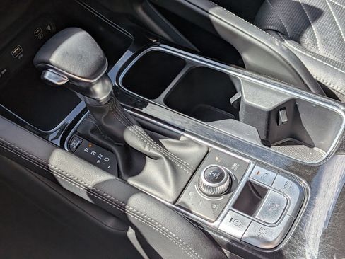 Used 2023 Kia Telluride SX Prestige X-Pro AWD/4WD image 23