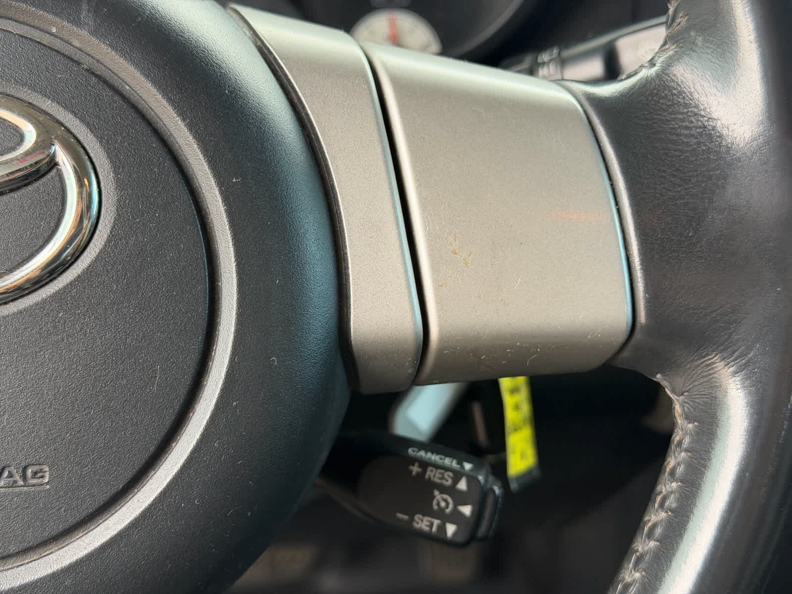 Used 2010 Toyota FJ Cruiser 4WD image 15