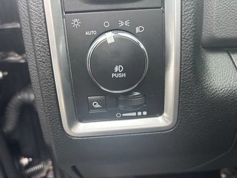 Used 2019 RAM 1500 Warlock w/ Electronics Group RWD image 19