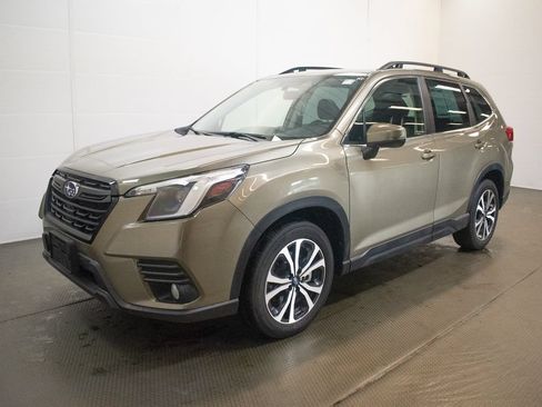 Certified 2023 Subaru Forester Limited AWD/4WD image 8