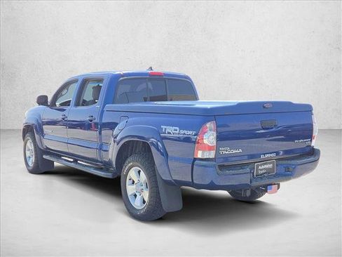 Used 2015 Toyota Tacoma PreRunner w/ TRD Sport Package RWD image 7