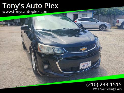 Used 2019 Chevrolet Sonic LT image 1