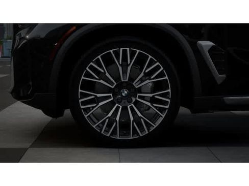 Used 2026 BMW X5 sDrive40i image 7