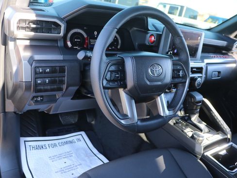 Used 2025 Toyota Tacoma PreRunner w/ TRD Prerunner Upgrade Package image 15