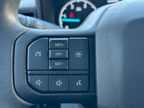 Used 2024 Ford F350 XLT image 23