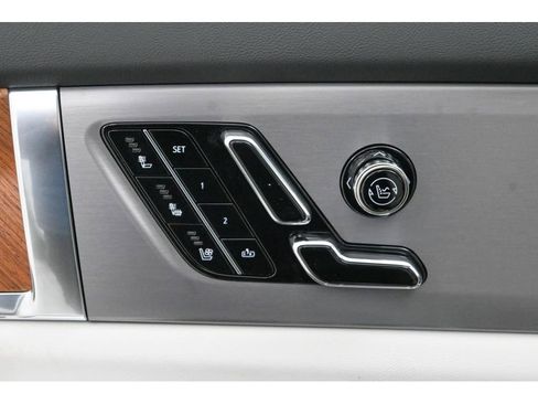 New 2026 Cadillac Vistiq Luxury image 18