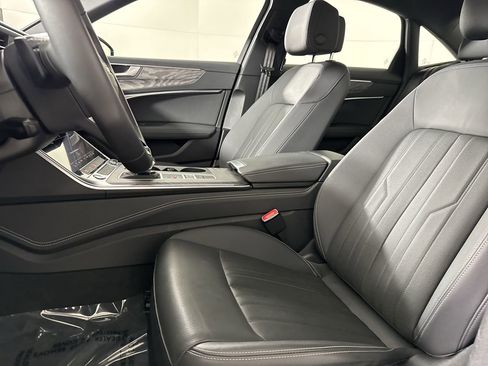 Used 2025 Audi A6 Premium Plus w/ Premium Plus Package image 2