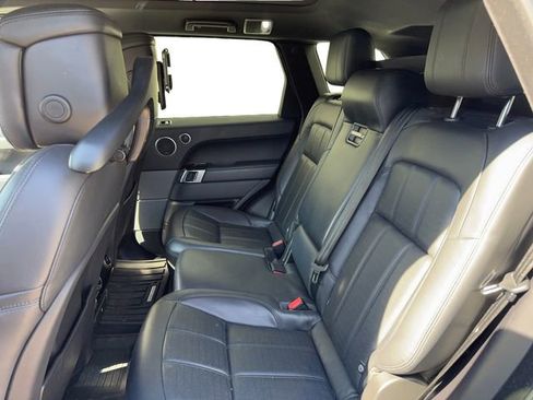 Used 2019 Land Rover Range Rover Sport HSE Dynamic image 8