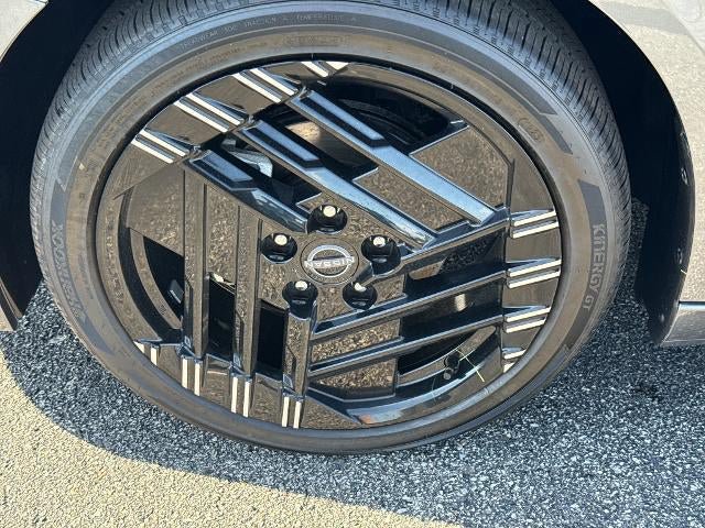 New 2027 Nissan Sentra SR FWD image 20